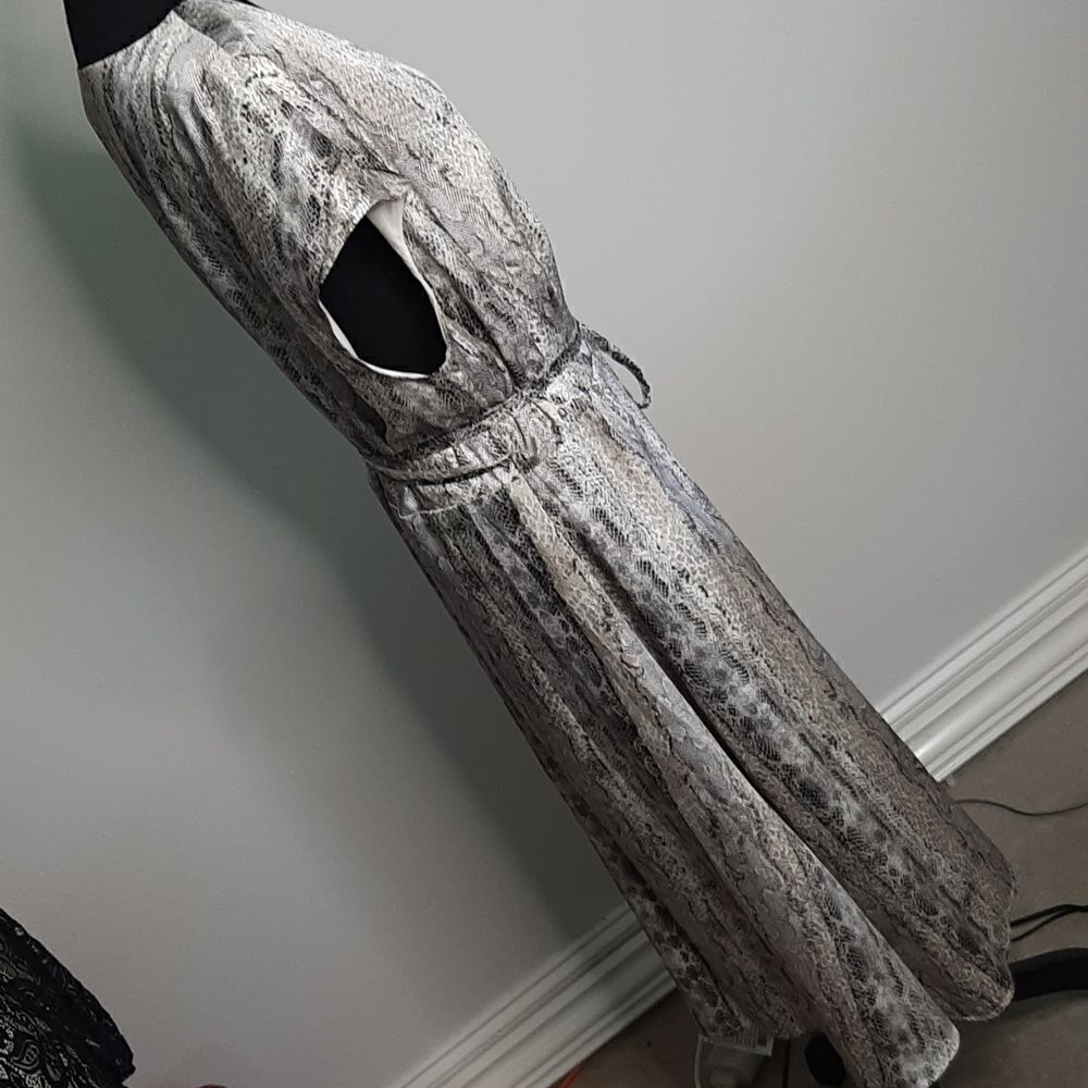 NWT The Limited Python Wrap Dress - Picture 5 of 16